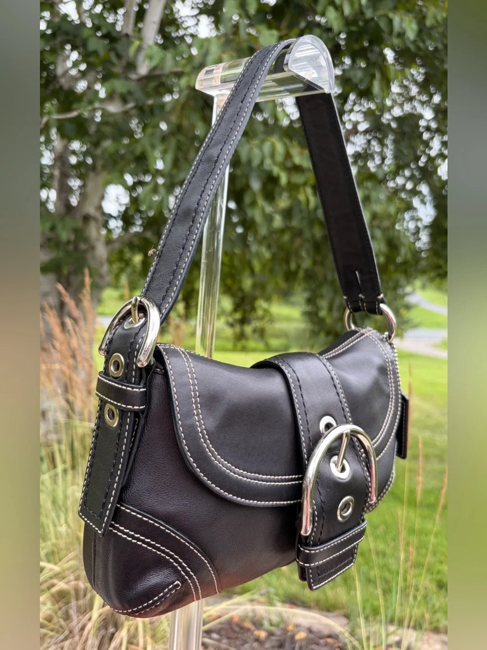Vintage COACH Soho Flap Shoulder Bag Black Leather 10316 - Picture 4 of 17